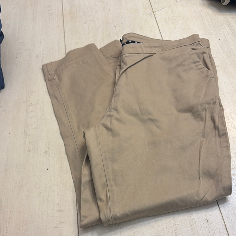 Arrow Tan Chinos Timeless Cotton-Blend Style